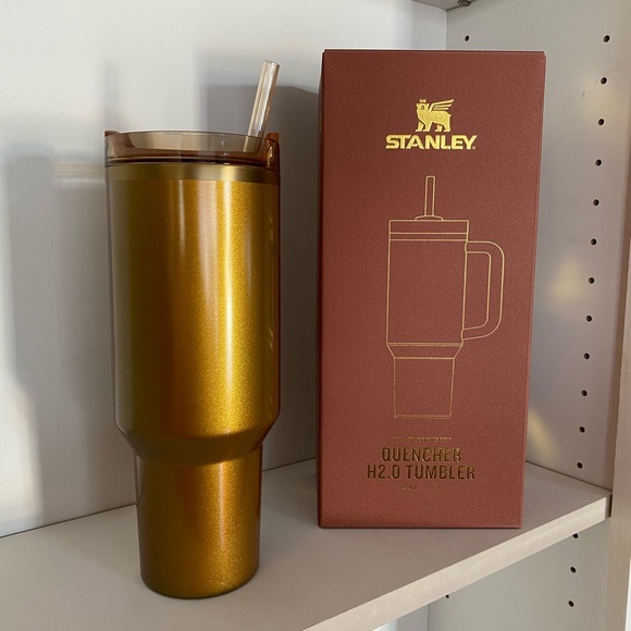 Stanley Copper Tinsel Quencher Tumbler New in Bow - Picture 5 of 9